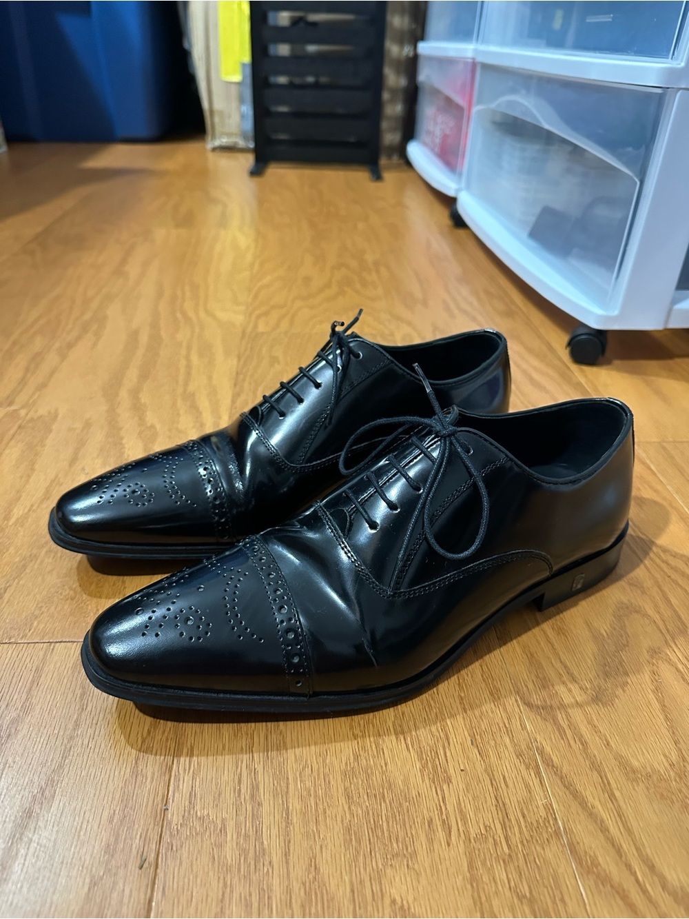 Classic Black Men’s Versace Collection Cap-Toe Dress Oxfords